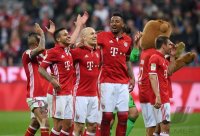 Fussball 1. Bundesliga Saison 2016/2017: FC Bayern Muenchen - Borussia Dortmund