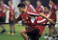 Fussball 1. Bundesliga 11/12: FC Bayern Muenchen Training in Doha