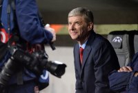 Fussball International CHL Saison 13/14: Trainer Arsene Wenger (Arsenal)