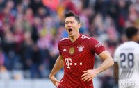Fussball 1. Bundesliga Saison 21/22: FC Bayern Muenchen -  TSG 1899 Hoffenheim