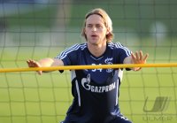 Fussball 1. Bundesliga 11/12: FC Schalke Training in Doha