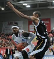 Basketball  1. Bundesliga  09/10  Walter Tigers Tuebingen - Deutsche Bank Skyliners