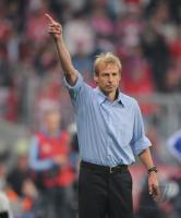 Fussball 1. BL Bayern-Hamburg; Zweikampf