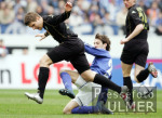 Fussball 1. Bundesliga: Schalke - Bremen, Zweikampf