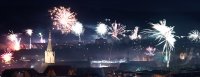 Feuerwerk an Silvester 2022 / Neujahr 2023 ueber Rotternburg (Kreis Tuebingen)