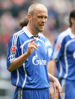 Fussball 1. Bundesliga: S04, ERNST