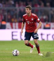 Fussball 1. Bundesliga Saison 18/19: FC Bayern Muenchen - FC Augsburg