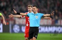 Fussball International CHL 25/26: 
FC Bayern Muenchen - Sporting Lissabon