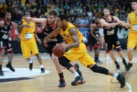 Basketball 1. Bundesliga 15/16 Hauptrunde: Walter Tigers Tuebingen - s.Oliver Baskets