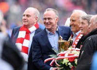 Fussball  1.Bundesliga   Saison 17/18: FC Bayern Muenchen - Hamburger SV