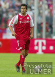 FUSSBALL  FC Bayern Muenchen Michael Ballack (FCB) am Ball