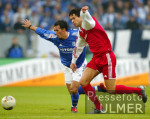 Fussball 1. Bundesliga: Schalke - Bayern, Zweikampf