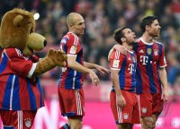 Fussball 1. Bundesliga Saison 14/15: FC Bayern Muenchen - Borussia Dortmund