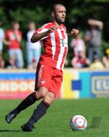 FUSSBALL, 1. BUNDESLIGA, SAISON 2010/2010: FC Bayern: COSIC Einzelaktion