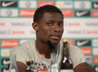 Fussball 1. Bundesliga, Saison 2012/2013: Werder praesentiert Neuzugang Joseph Akpala