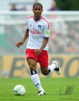 FUSSBALL, DFB Pokal 1. Hauptrunde: Hamburger SV, MANCIENNE am Ball