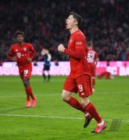 Fussball 1. Bundesliga Saison 19/20: FC Bayern Muenchen - SC Paderborn