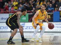 Basketball 1. Bundesliga 14/15 Hauptrunde:  Walter Tigers Tuebingen - MHP RIESEN Ludwigsburg