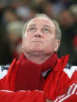 Fussball 1. Bundesliga: Bayern, HOENESS