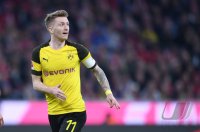 Fussball 1. Bundesliga Saison 18/19: FC Bayern Muenchen - Borussia Dortmund