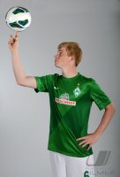 Fussball 1. Bundesliga, Saison 2012/2013, Werder Bremen: Kevin de Bruyne exklusiven Pressefoto ULMER Fotoshooting