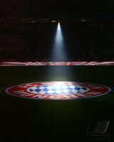 Fussball 1. Bundesliga, Saison 2012/2013:  Der FCB wuenscht Frohe Weihnachten mit einer LASER SHOW in der Allianz Arena