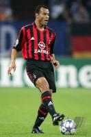 Fussball International UCL: Mailand, CAFU Einzelaktion am Ball