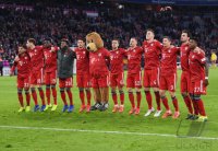 Fussball 1. Bundesliga Saison 18/19: FC Bayern Muenchen - VfB Stuttgart