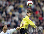 Fussball 1. Bundesliga: Dortmund - Hamburg, Zweikampf