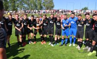 Fussball Relegation zur Oberliga, Rueckspiel 21/22: FC Holzhausen - FC Denzlingen