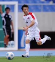 FUSSBALL INTERNATIONAL:  Mun In Guk  (Nordkorea)