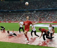 Fussball International Audi Cup 2013: Halbzeitshow, Audi Freestyler