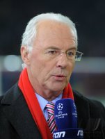 Fussball CHL  Saison 2011/2012:   Ehrenpraesident Franz Beckenbauer (FC Bayern Muenchen)