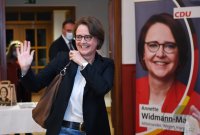 Politik, Bundestagswahl 2021 Wahlparty CDU: Staatsministerin Annette Widmann - Mauz
