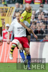 Fussball 1. Bundesliga: Dortmund - Hamburg, Zweikampf