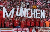 Fussball 1. Bundesliga : Deutscher Meister 09/10 FC Bayern Muenchen