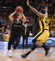 Basketball 1. Bundesliga 15/16 Hauptrunde: Walter Tigers Tuebingen - MHP Riesen Ludwigsburg