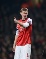 FUSSBALL INTERNATIONAL CHL ACHTELFINALE 12/13: Per Mertesacker (Arsenal)