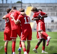 Fussball Regionalliga Bayern 26/27 FC Bayern Muenchen II - 1. FC Schweinfurt 1905