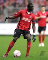Fussball 1. Bundesliga  Saison 2010/2011: Papiss Demba Cisse (SC Freiburg)