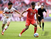 Fussball 1. Bundesliga Saison 21/22: FC Bayern Muenchen - VfB Stuttgart