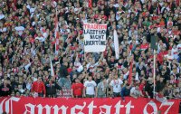 Fussball 1. Bundesliga  Saison 2011/2012 : Fans VfB Stuttgart mit Anti Hoffenheim Plakat
