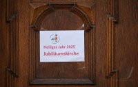 Maiandacht mit Lichterprozession mit Gnadenbild der Schmerzhaften Mutter vom Weggental