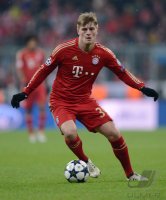 FUSSBALL INTERNATIONAL CHL ACHTELFINALE 12/13: FC Bayern Muenchen - FC Arsenal London