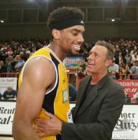 Bsaketball 1. Bundesliga Walter Tigers Tuebingen 65-60  Skyliners Frankfurt