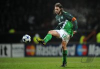 Fussball, Champions League, Saison 2010/2011: Bremen, FRINGS Einzelaktion