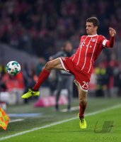 Fussball 1. Bundesliga Saison 17/18: FC Bayern Muenchen - VfL Wolfsburg