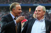 Fussball International Audi Cup 2011: Vorstandsvorsitzender Karl Heinz Rummenigge, Praesident Uli Hoeness (v. li., FC Bayern Muenchen)