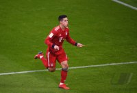 Fussball 1. Bundesliga Saison 18/19: FC Bayern Muenchen - VfL Wolfsburg