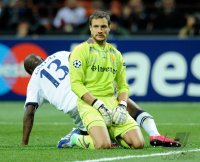 Fussball Champions League  Saison 2010/2011: Enttaeuschung Torwart  Carlo Cudicini (Tottenham Hotspur FC)